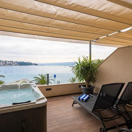 Epetium Luxury Apartman *